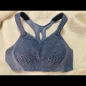 Moving Comfort Juno sports bra